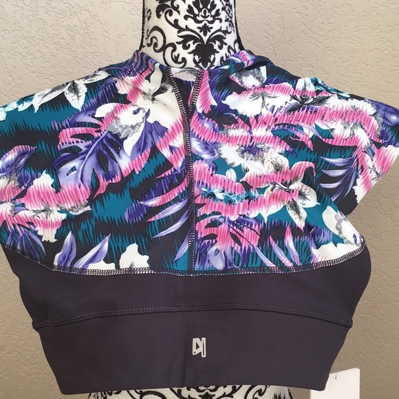 SOLD!💖 NWT Ki Pro Performance Tropical Print Grey - Picture 2 of 6